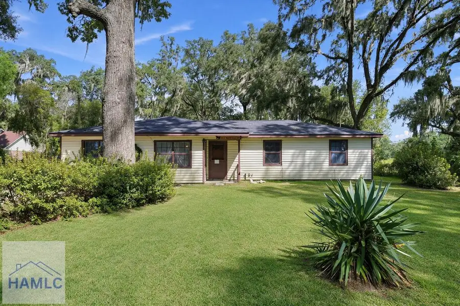 465 E Poncell Dr, Midway, GA 31320 - #3