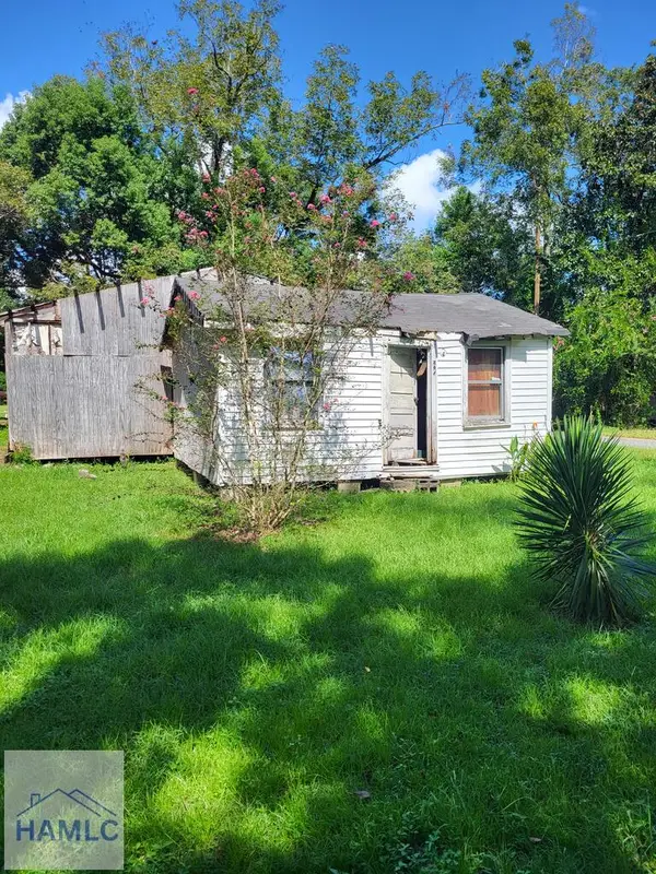 449 N Third Lane, Jesup, GA 31545