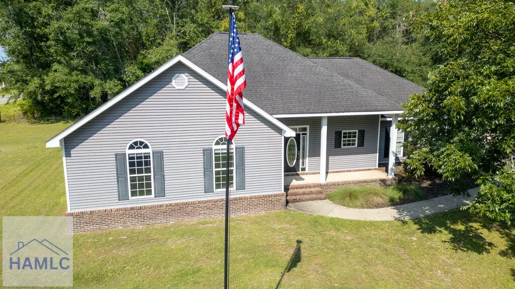 21 Bailey Drive, Jesup, GA 31545 - #1