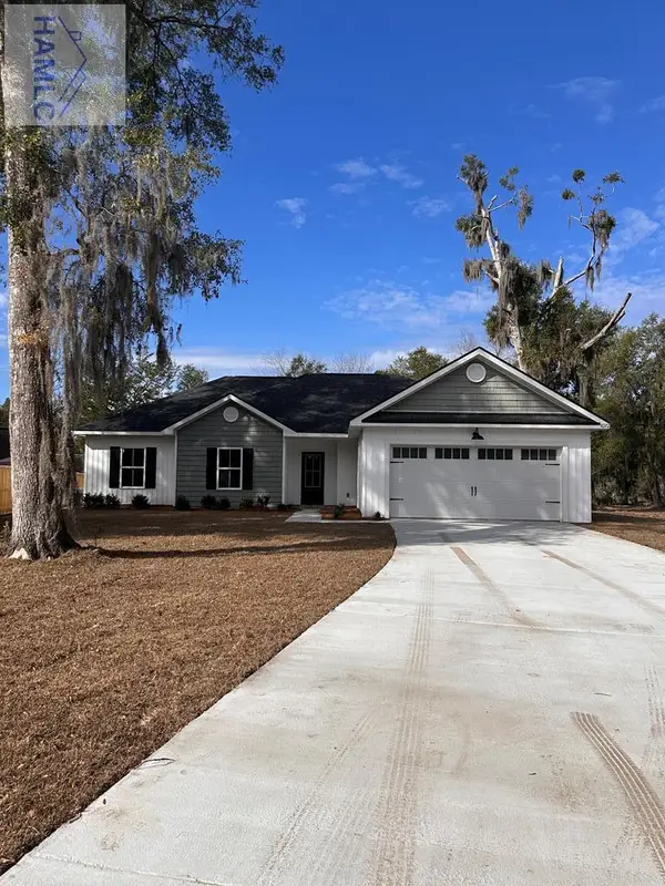 111 Mangrove Court, Jesup, GA 31546