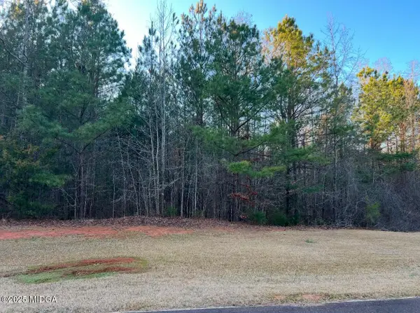 116 Gardens Drive, Forsyth, GA 31029