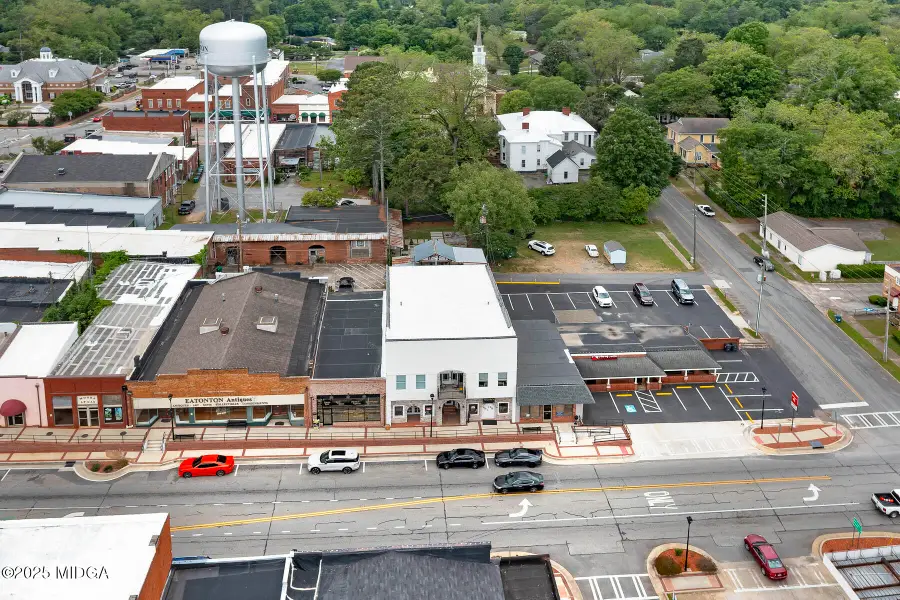 113 N Jefferson Avenue, Eatonton, GA 31024 - #2