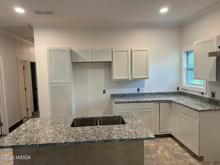 320 Lincoln Avenue, Macon, GA 31201 - #2