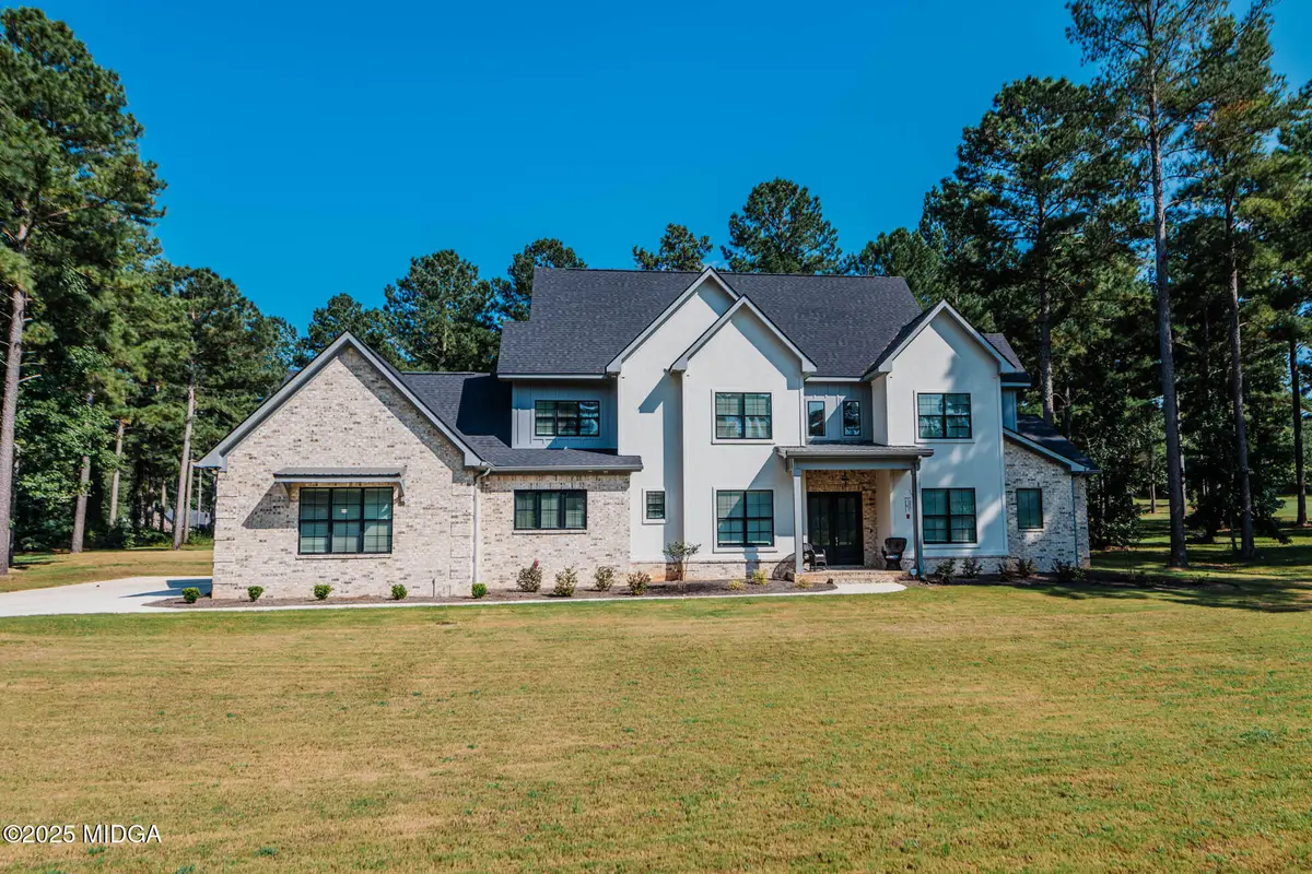 2017 Potters Road, Perry, GA 31069 - #1