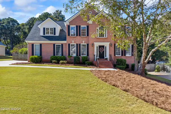 1845 Lisa Springs Drive, Snellville, GA 30078