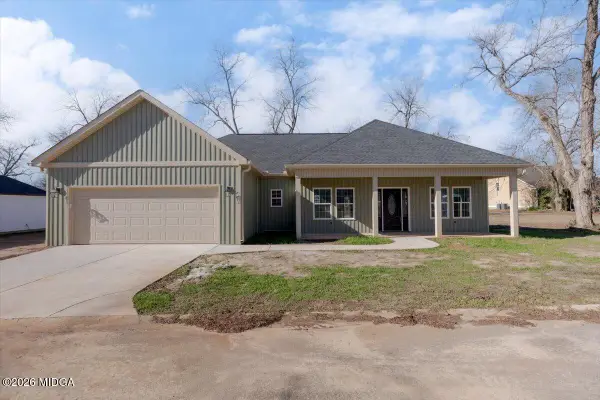 134 Easy Street, Cochran, GA 31014