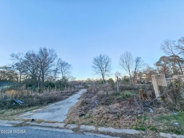 2611 Village Green Lane, Macon, GA 31206