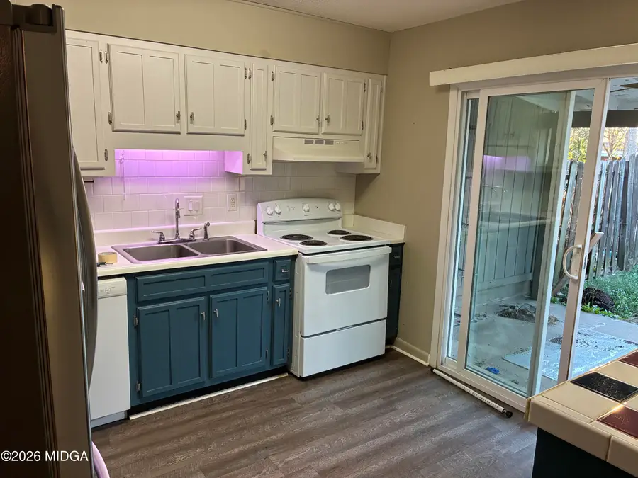 146 Stoneridge Drive, Warner Robins, GA 31088 - #2