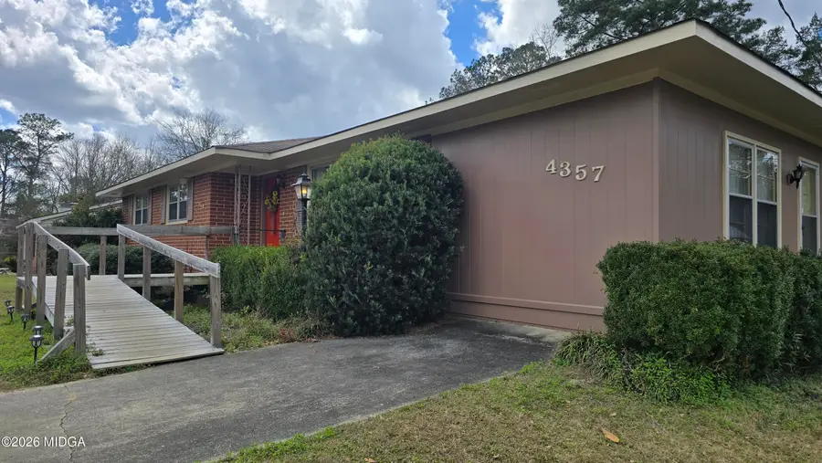 4357 Essex Road, Macon, GA 31206 - #3