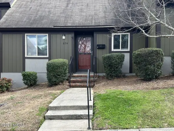 654 Willow Creek Drive, Macon, GA 31204