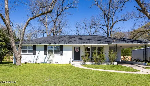 163 Grove Street, Barnesville, GA 30204