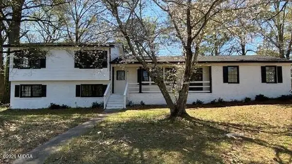 3098 Clairmont Avenue, Macon, GA 31204