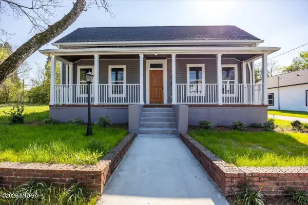 836 Plant Street, Macon, GA 31201