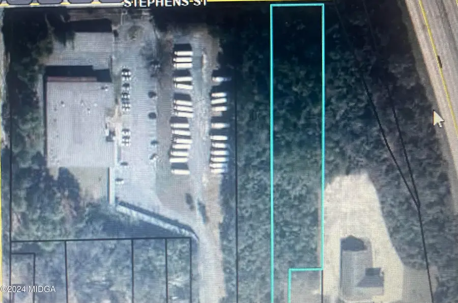 1049 Anthony Road, Macon, GA 31204 - #3