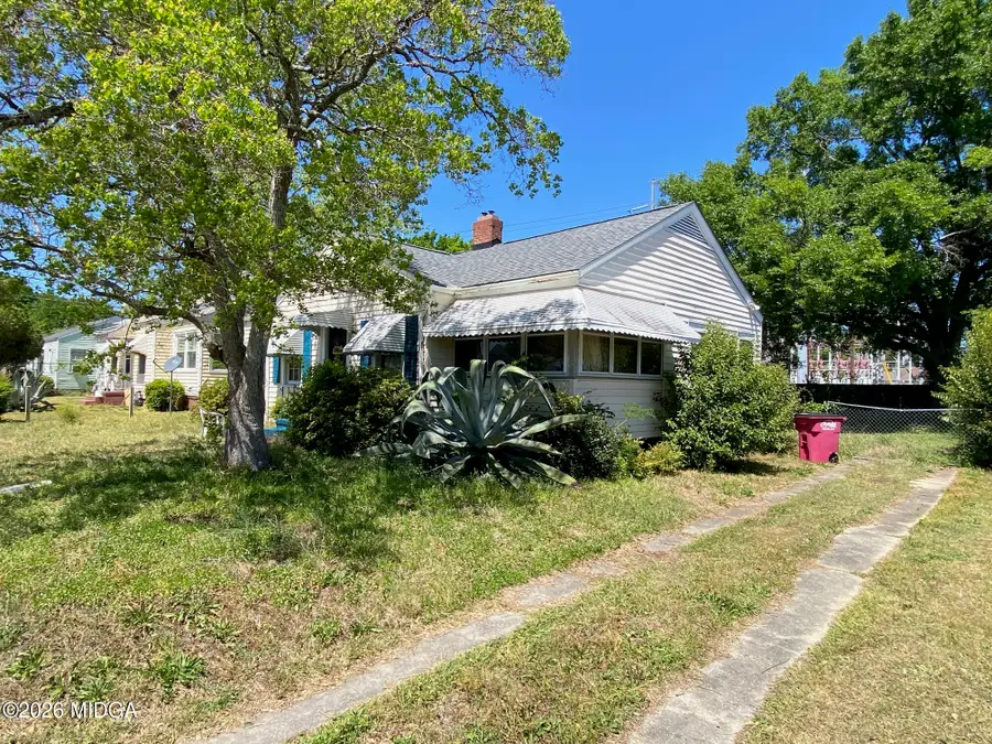 2631 Suwanee Avenue, Macon, GA 31204 - #3