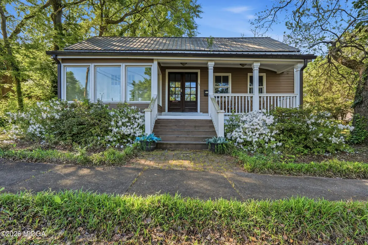 121 E Baldwin Street, Milledgeville, GA 31061 - #1