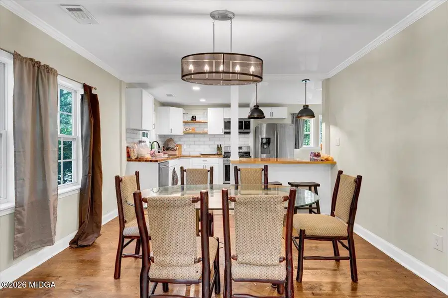 466 Lake Drive, Hapeville, GA 30354 - #3