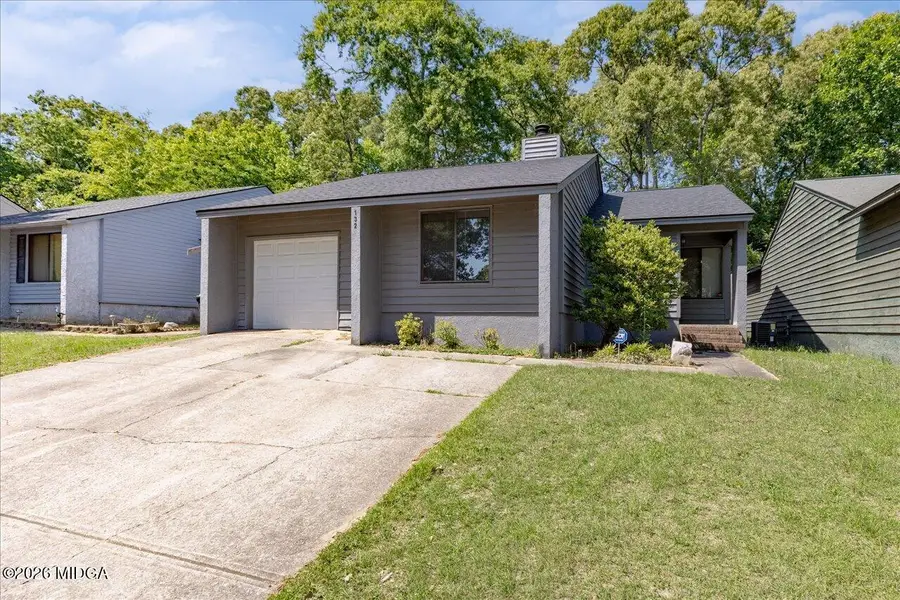 132 Lake Pointe Drive, Warner Robins, GA 31088 - #2