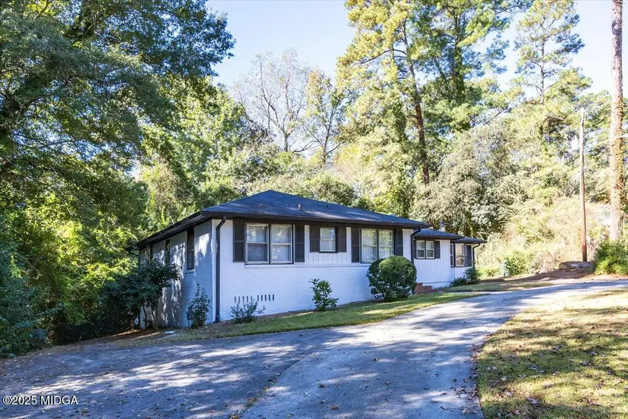 630 Pierce Avenue, Macon, GA 31204 - #3