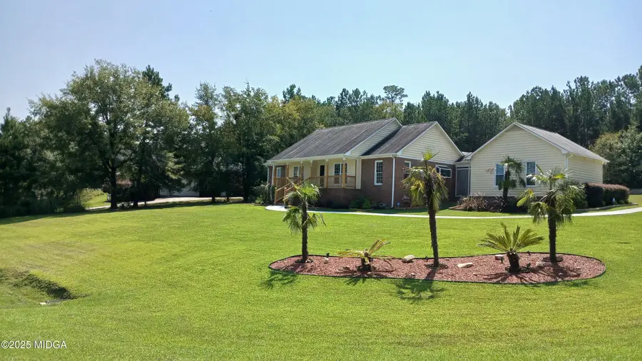 176 Waters Edge Drive, Lizella, GA 31052 - #2