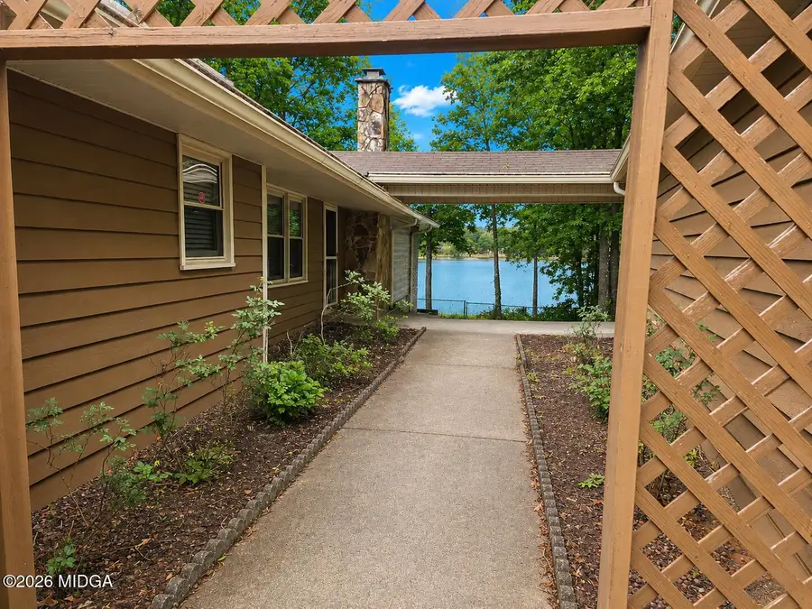 875 N Confederate Drive, Macon, GA 31220 - #2