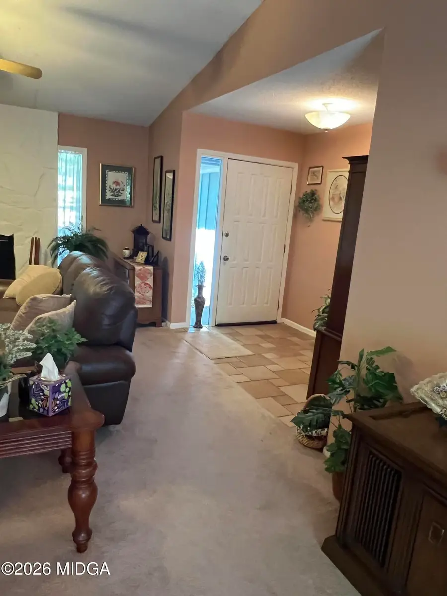398 Stone Edge Road, Macon, GA 31210 - #3