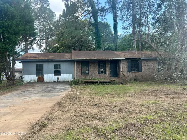 102 Brown Drive, Warner Robins, GA 31093