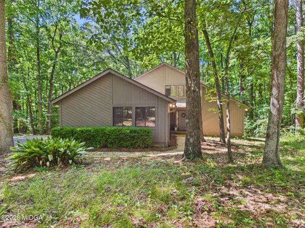 202 Hilltop Circle, Macon, GA 31210