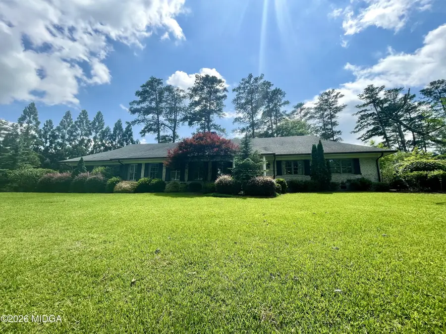 377 Old Club Road S, Macon, GA 31210 - #3