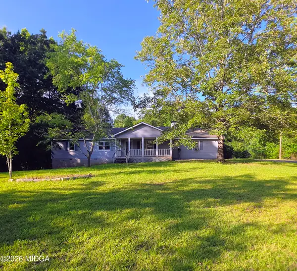 233 Jones Mill Circle, Gray, GA 31032