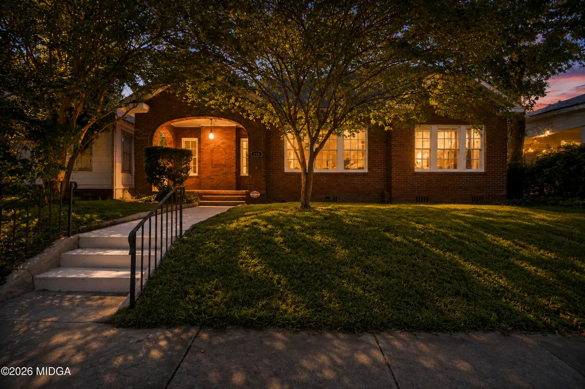 228 Clisby Place, Macon, GA 31204 - #1