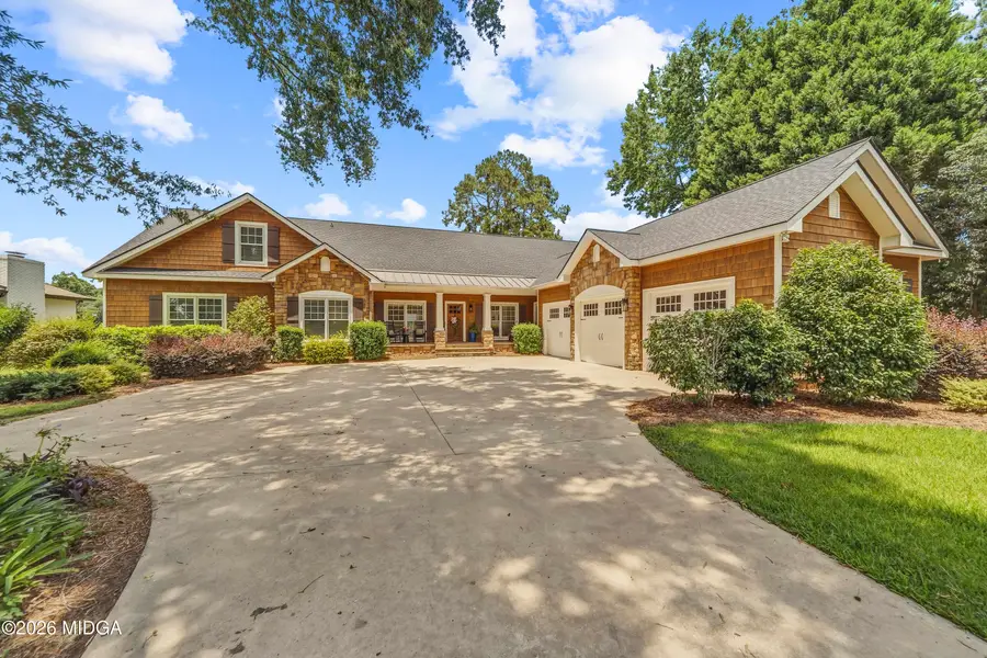 245 Lakeshore Circle Ne, Milledgeville, GA 31061 - #2