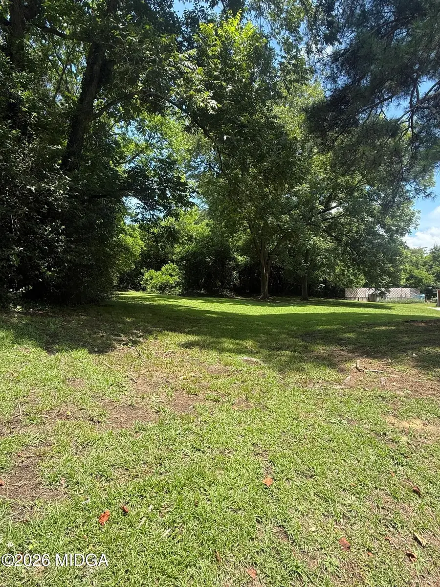657 Short Street E, Macon, GA 31217 - #2