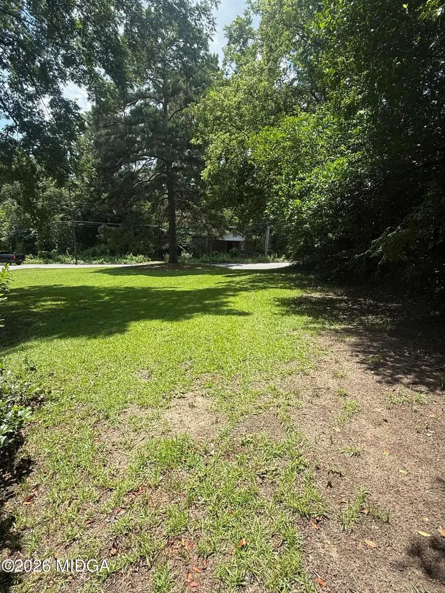 657 Short Street E, Macon, GA 31217 - #3