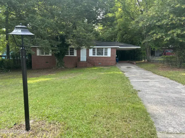 2230 Greenwood Drive, Macon, GA 31211