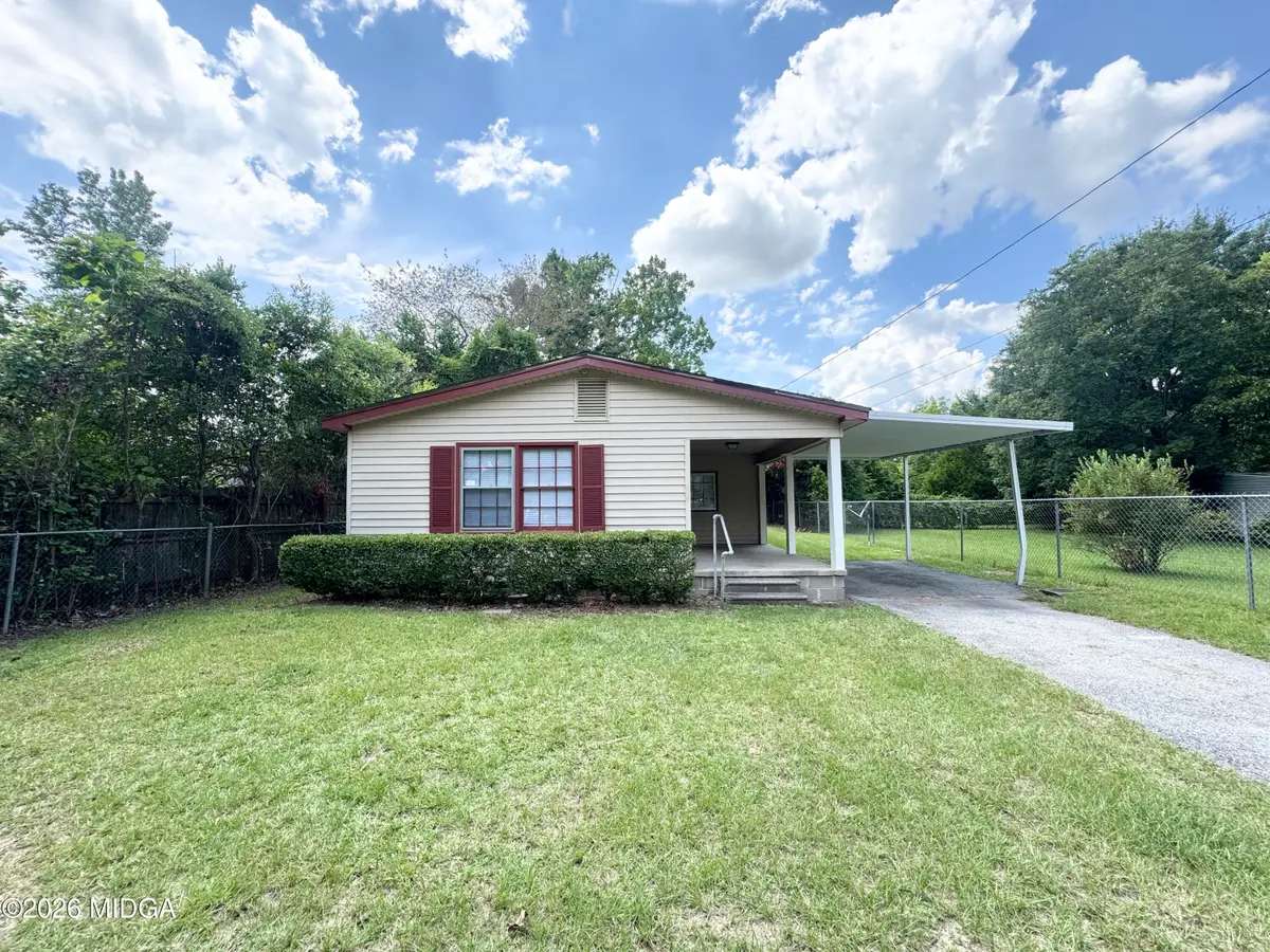829 Collins Avenue, Warner Robins, GA 31093 - #1
