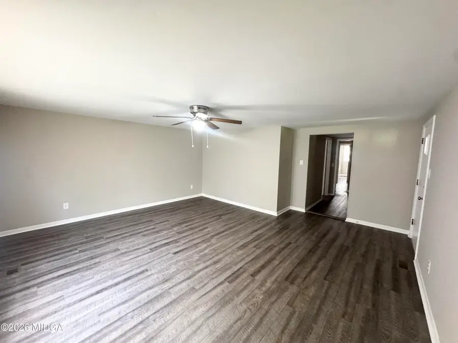 829 Collins Avenue, Warner Robins, GA 31093 - #3