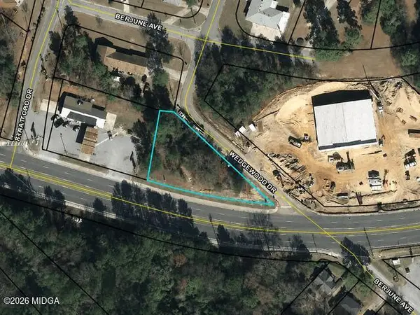 2940 Shurling Drive, Macon, GA 31211