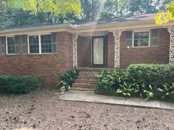 866 Warwick Drive, Macon, GA 31210