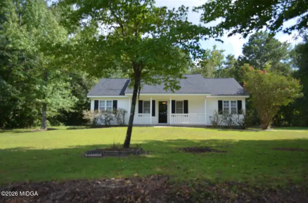 79 N Camp Drive, Byron, GA 31008