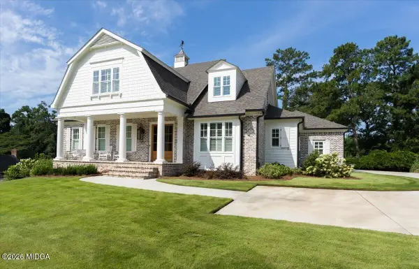 1160 Saint Andrews Drive, Macon, GA 31210