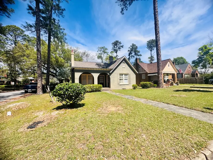 631 W Third Ave, Albany, GA 31701 - #3