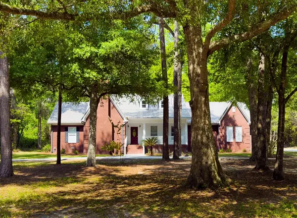 1870 SE Oakdale Road, Cairo, GA 39828