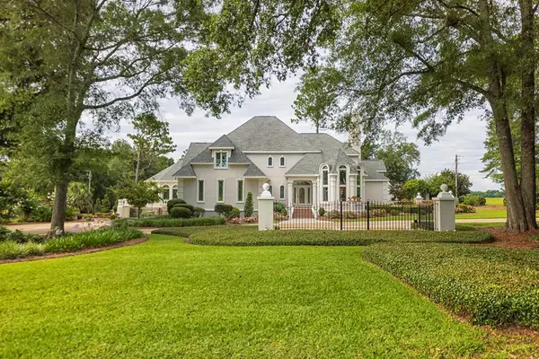 2945 Hall Dr, Donalsonville, GA 39845