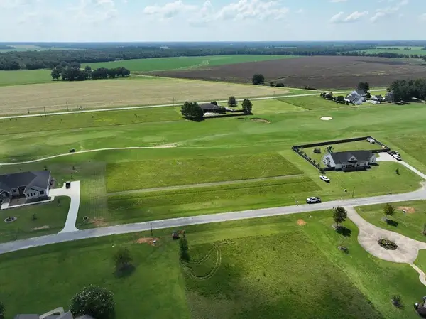 113 Crooked Oak Ln, Colquitt, GA 39837