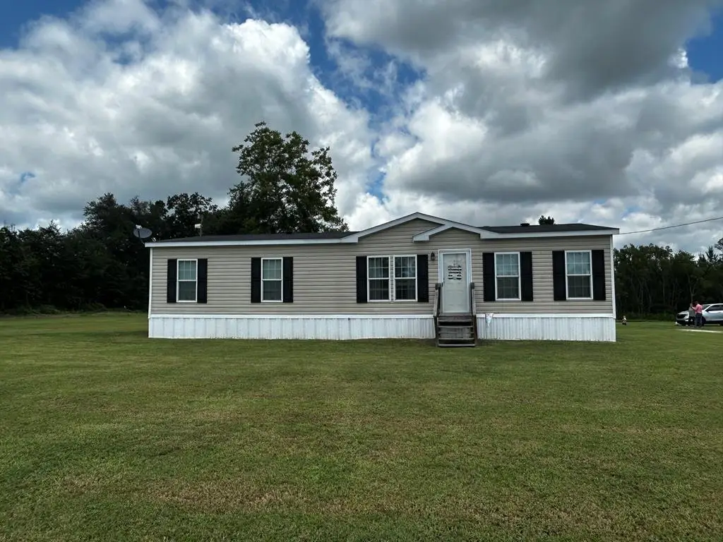 3244 Walter C Atkinson Rd, Donalsonville, GA 39845 - #1