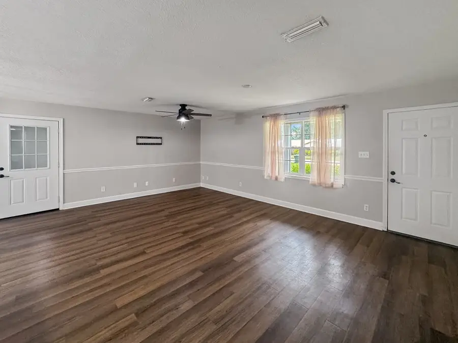 1504 Woodland Drive, Bainbridge, GA 39819 - #2