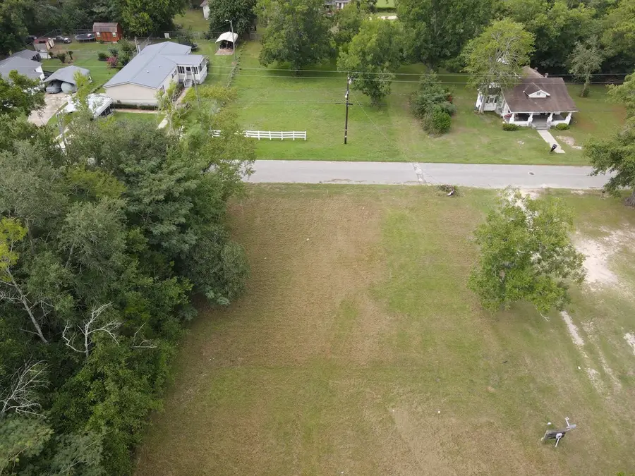 308 E Carr St, Donalsonville, GA 39845 - #3