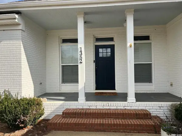 1382 NW Lakefront Drive, Cairo, GA 39828