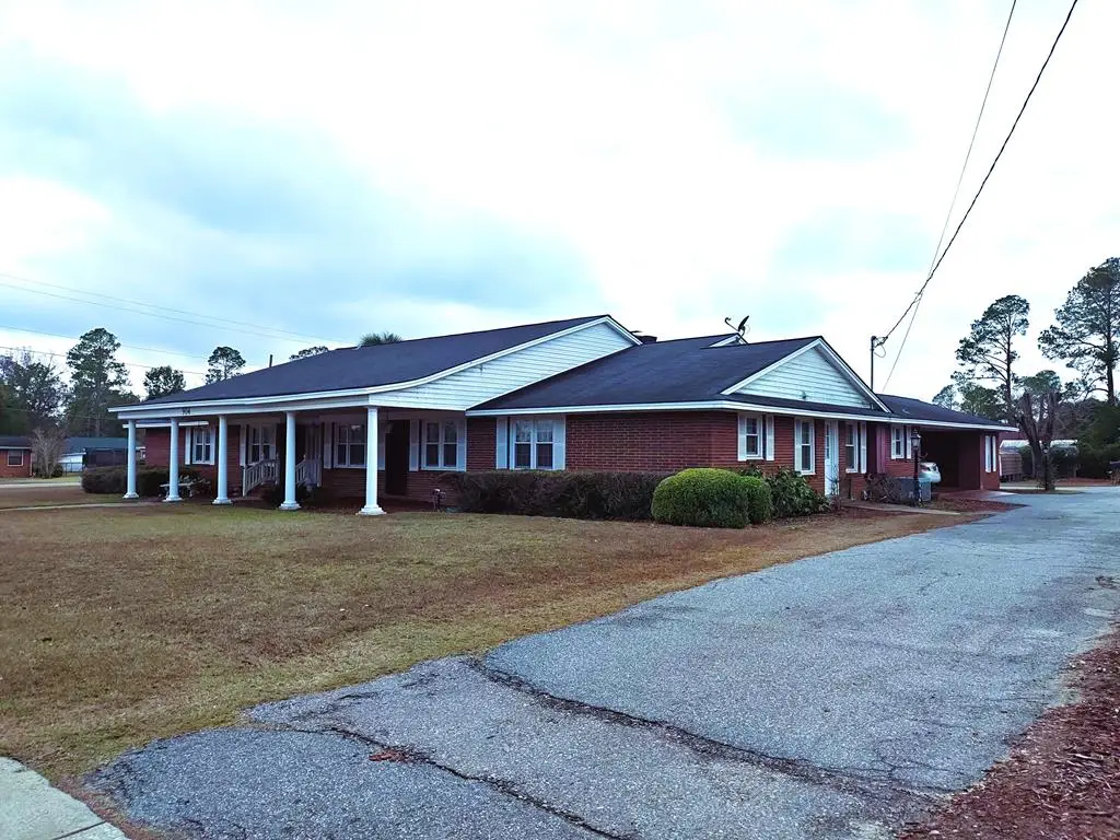 904 S. Wiley Ave., Donalsonville, GA 39845 - #1